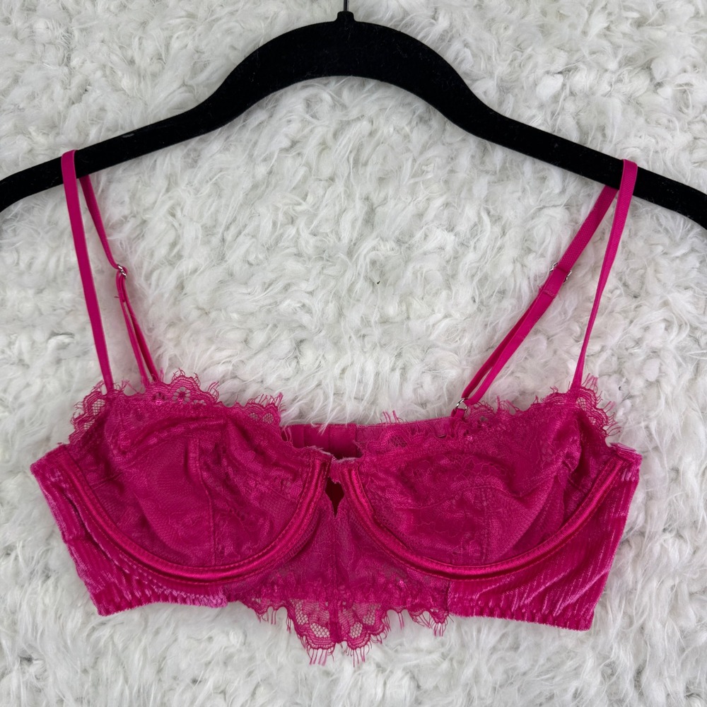 Bra Small Hot Pink Velvet Lace Underwire Longline Barbiecore No Size
